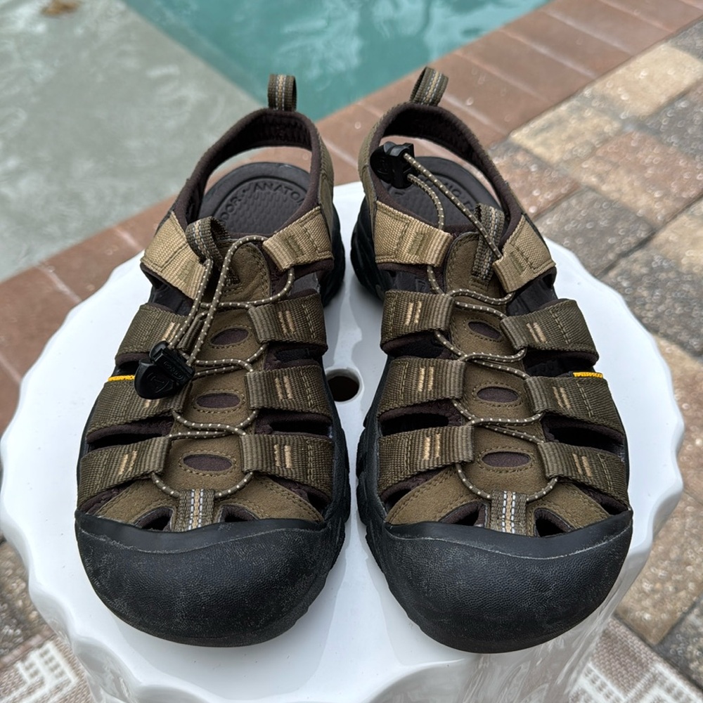 Keen “Newport H2” sz 9 excellent